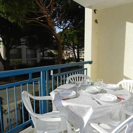 Le Lavandou, 2 Pieces, 5 Personnes - Fr-1-251-590 Apartment *